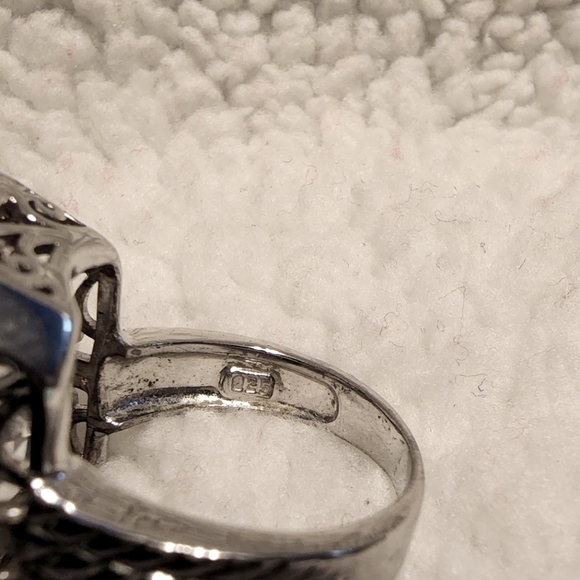 Rectangular  Cocktail ring - Picture 5 of 5